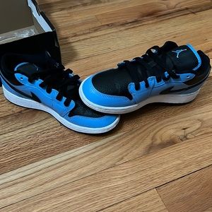 These are some Jordan’s that’s been worn 3 time